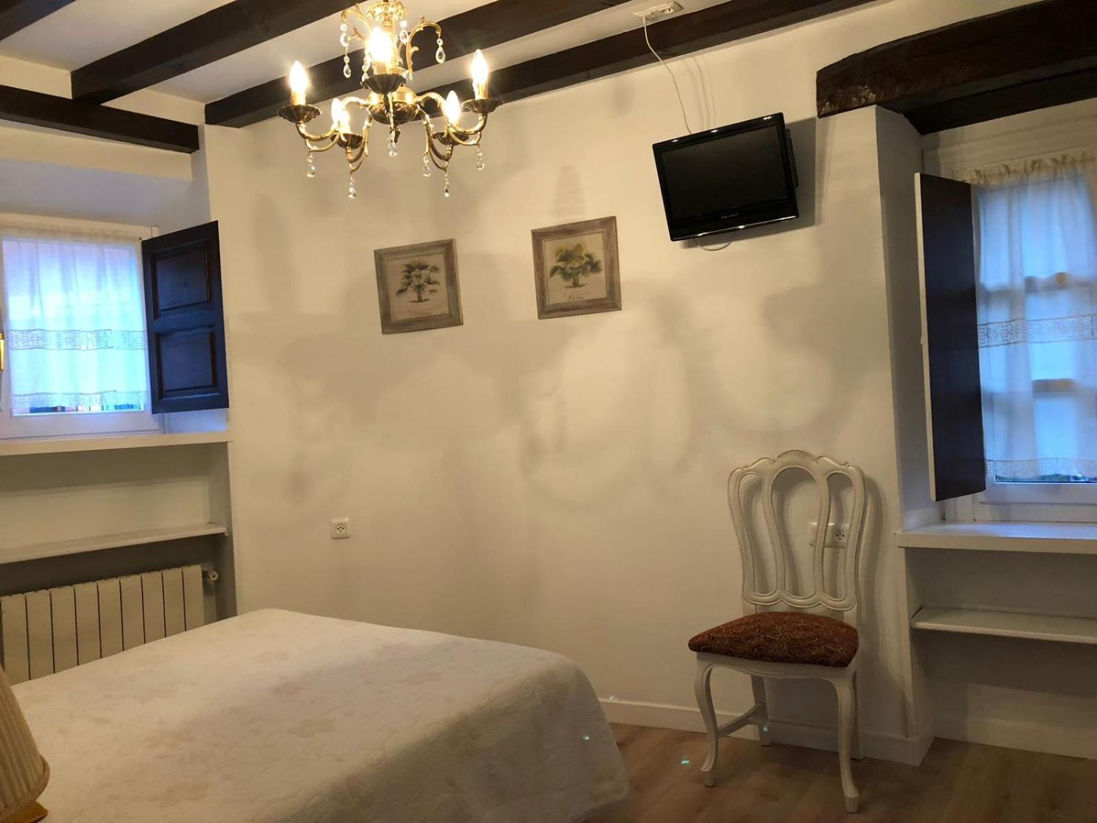 Apartamentos La Casona Ucieda エクステリア 写真